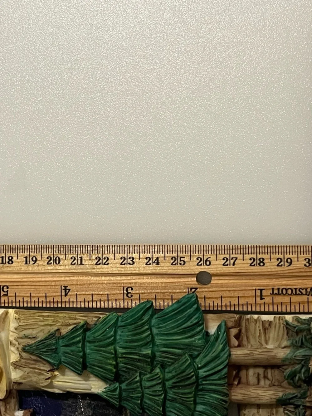 Lake Tahoe Squirrel & Pinecone Resin free-standing 3D Frame - Brown/Green